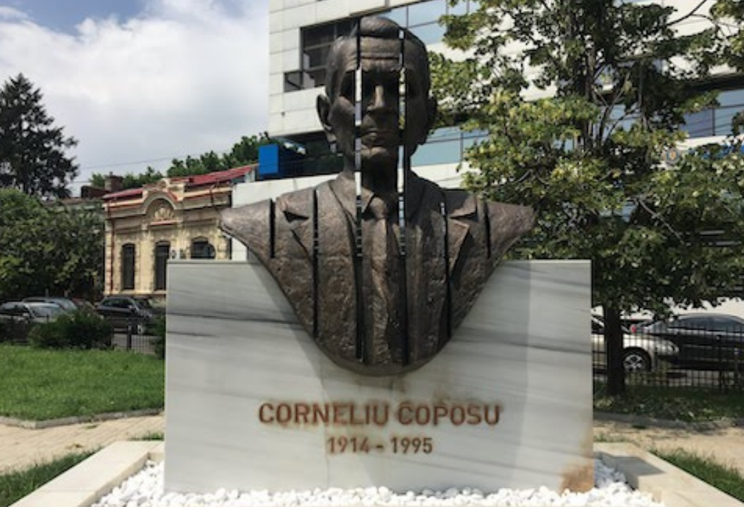 Detalii Monument Coposu